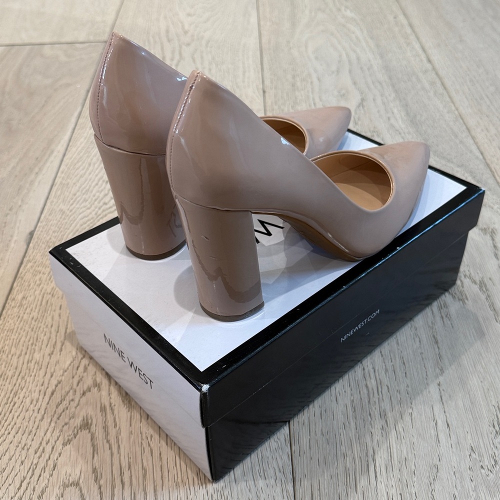 Nine West Anisa 9X Block Heel Pump in Size 8 Color Natural - Picture 3 of 14